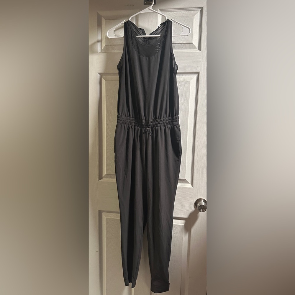 Athleta Women’s Jumpsuit With Tapered Legs & Mesh Back, Size 4